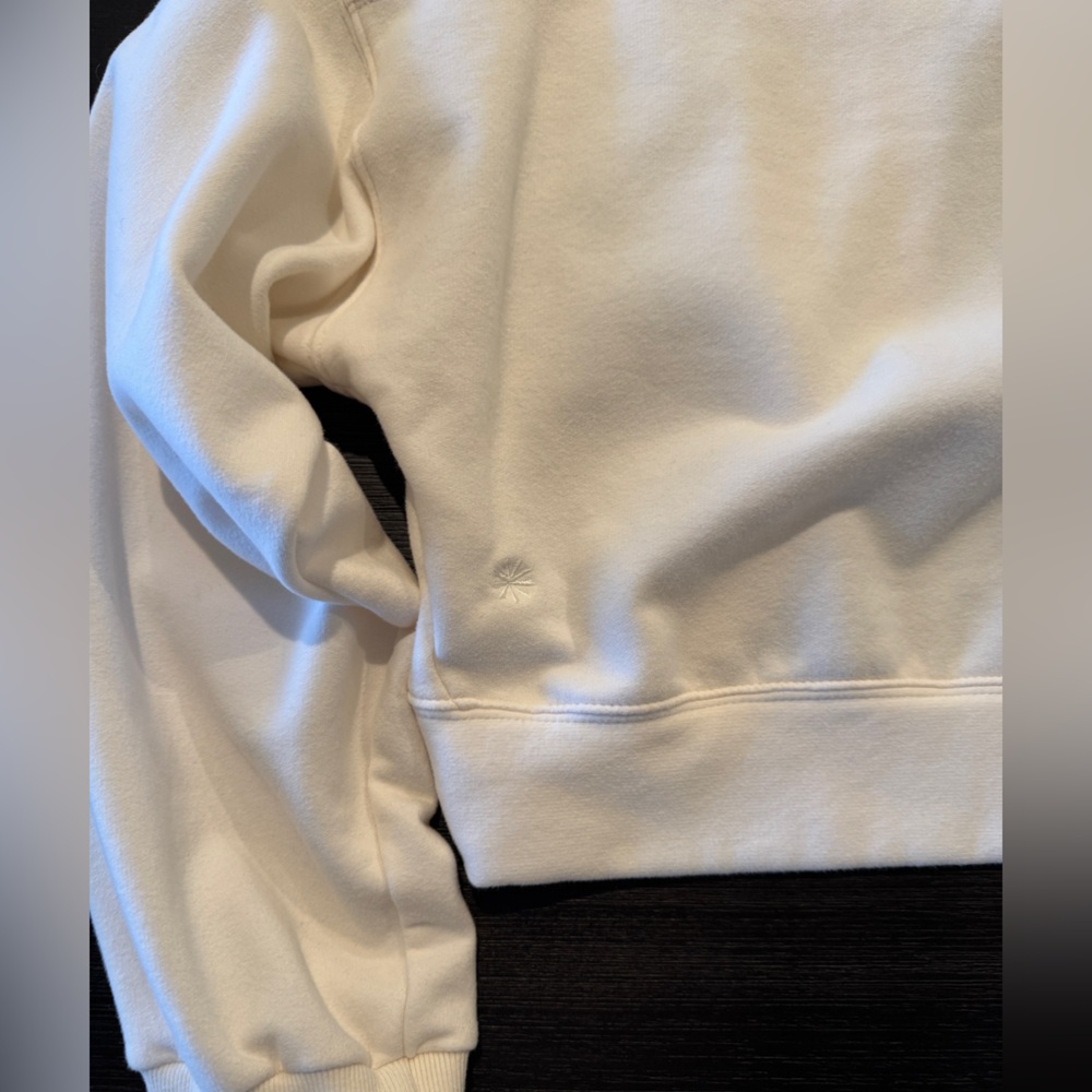 NWOT Athleta Shrug - Picture 2 of 5